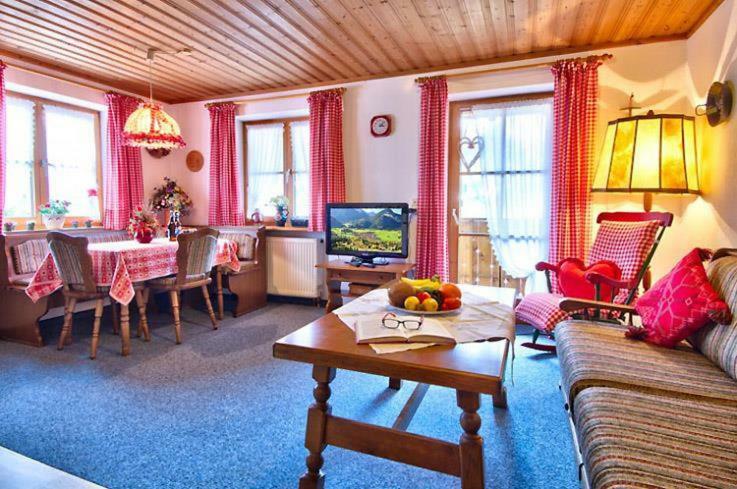 Carolin Göhl Apartment